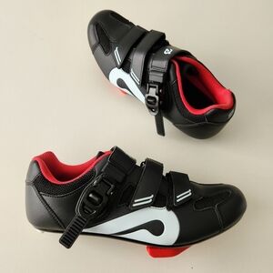 New Peloton Bike Cycling Shoes Mens 7 Womens 9